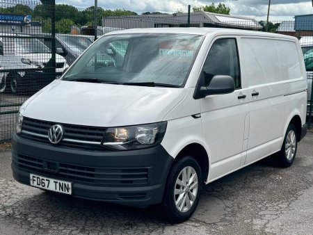 VOLKSWAGEN TRANSPORTER 2.0 TDI T30 BlueMotion Tech Startline FWD SWB Euro 6 (s/s) 5dr