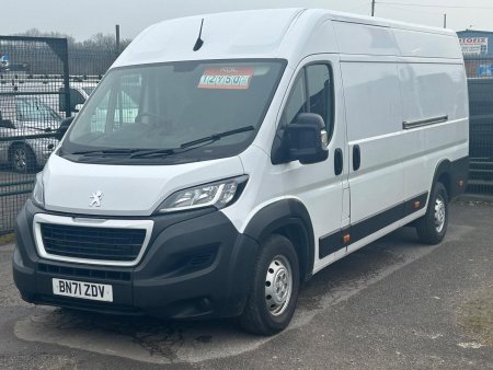 PEUGEOT BOXER 2.2 BlueHDi 435 Professional L4 H2 Euro 6 (s/s) 5dr