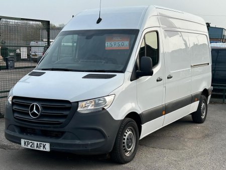 MERCEDES-BENZ SPRINTER 2.1 314 CDI Progressive FWD L2 H2 Euro 6 (s/s) 5dr